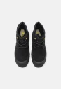 buty-meskie-ugg-neumel-weather-hybrid-black-1143991-bblc-04-gora.webp